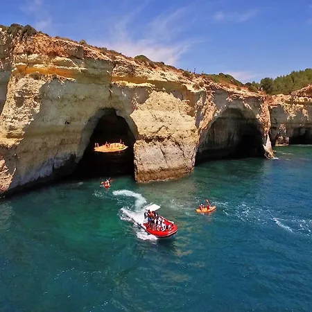 Vila Villa In Montechoro Near Golden Beaches Albufeira